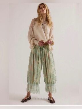 Free people Forever young burnout pants Bloomers